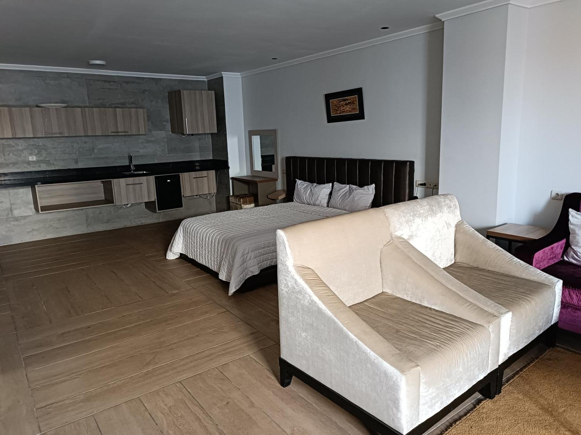 Hotel Dar Al Oumda Nador Bagian luar foto