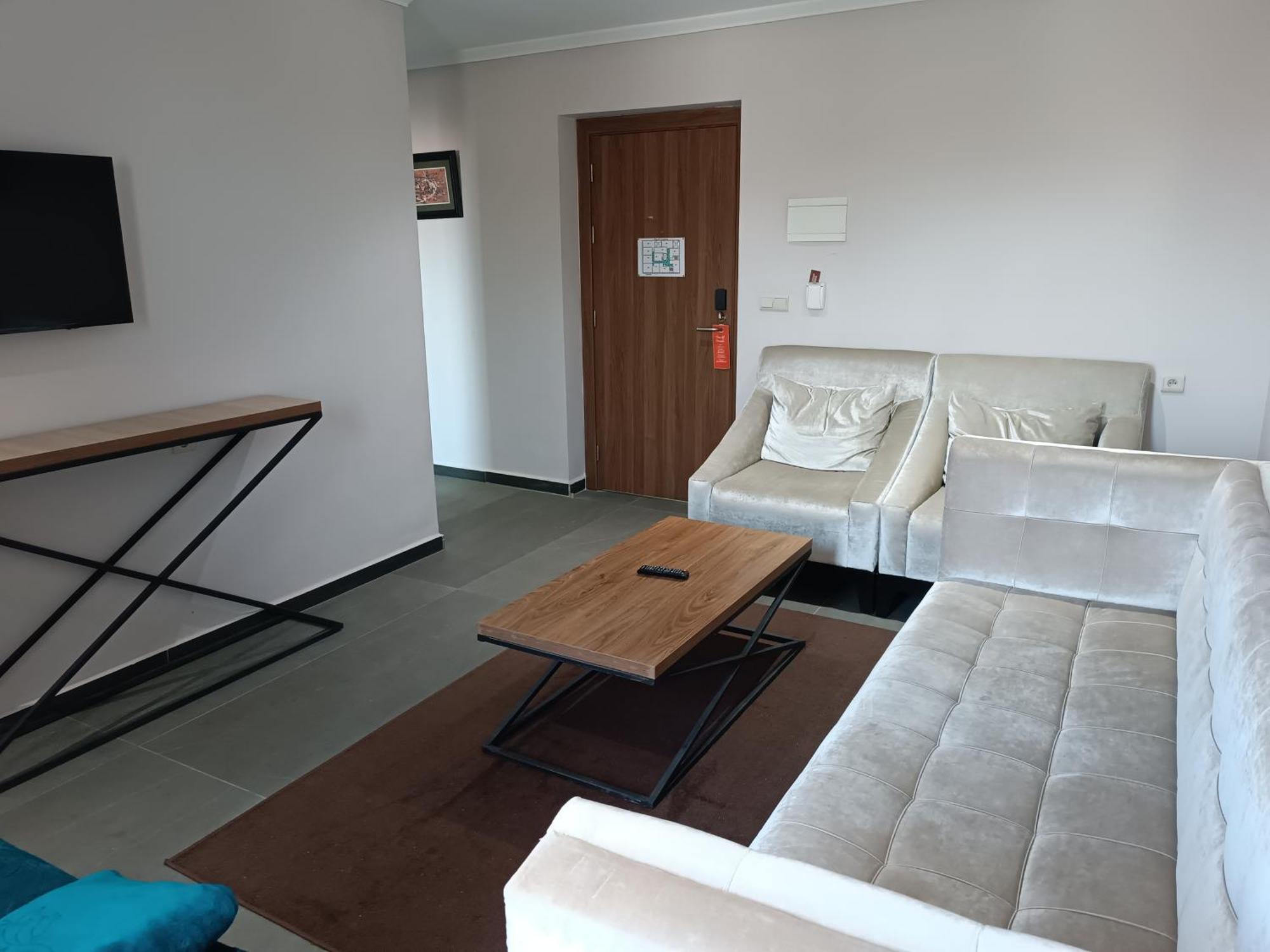 Hotel Dar Al Oumda Nador Bagian luar foto