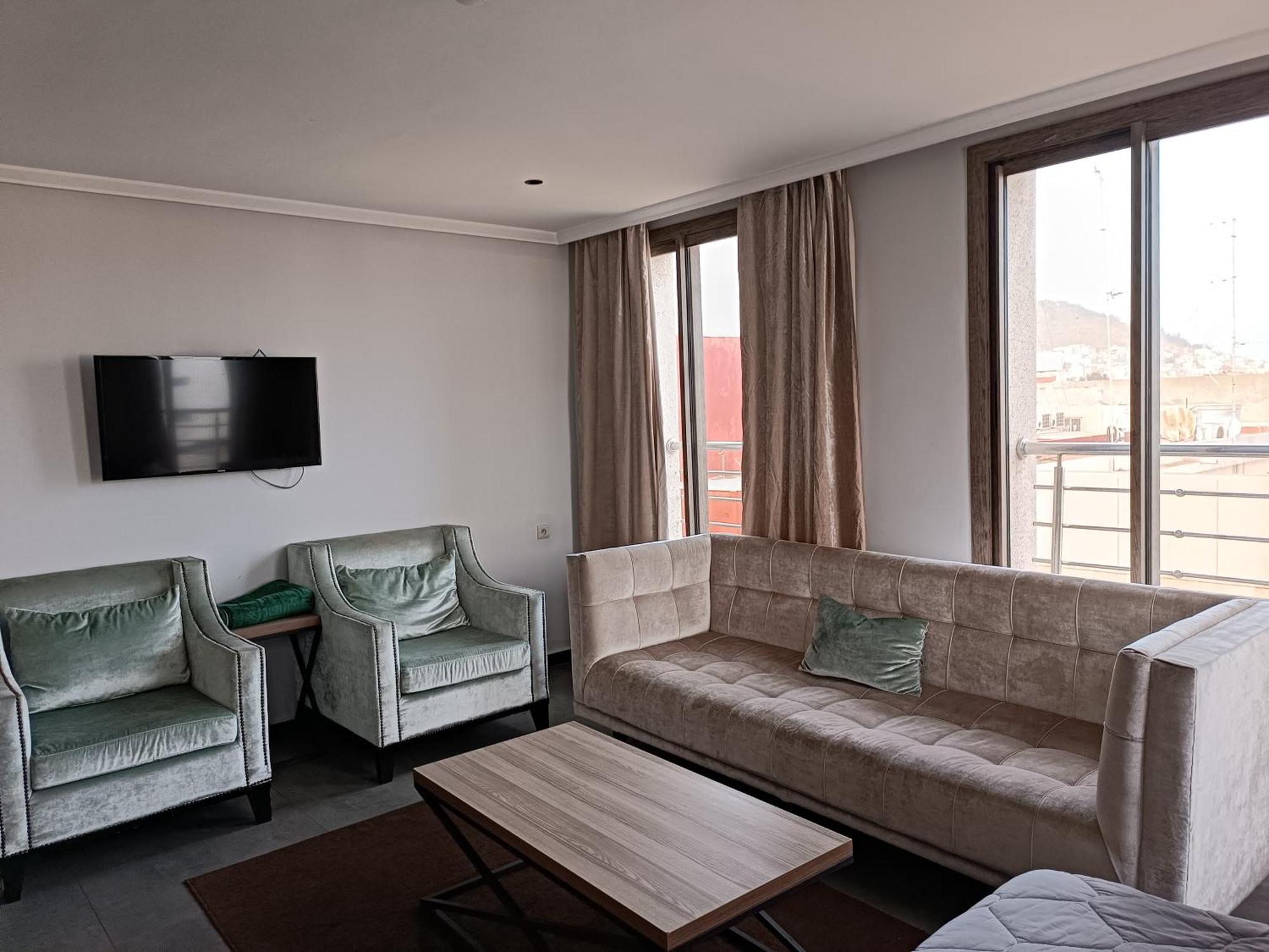 Hotel Dar Al Oumda Nador Bagian luar foto